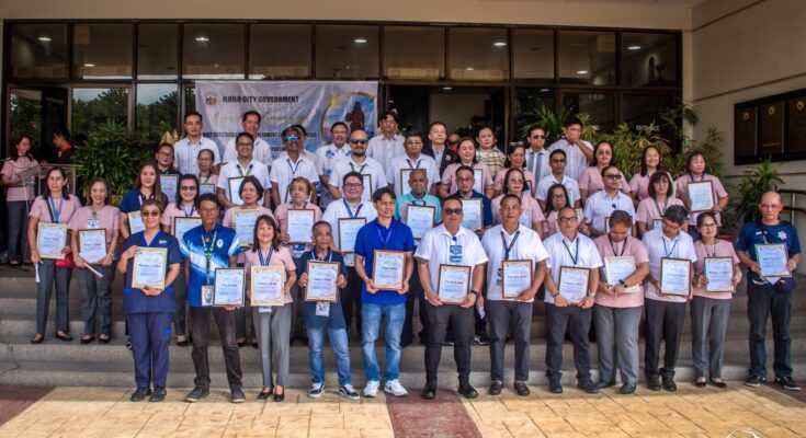 A total of 38 employees and three departments of the Iloilo City Government have been recognized for their remarkable dedication and commitment to public service.