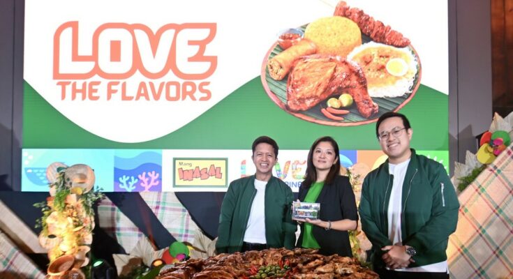 Mang Inasal President Mike Castro with DOT Assistantr Secretary Gisella Romualdez-Quisumbing and Mang Inasal Marketing Head Allan Tan