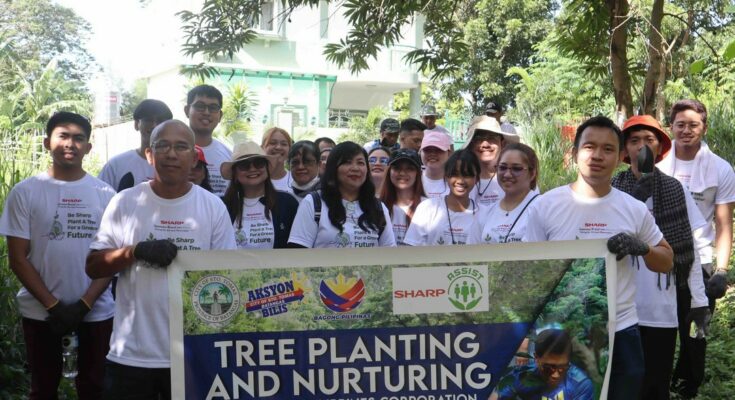 Sharp-Philippines-Planted-Narra-Trees-in-Mt-Makiling-FI