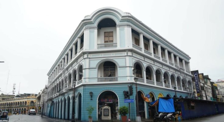 MORE Power underground distribution system in Calle Real Iloilo City