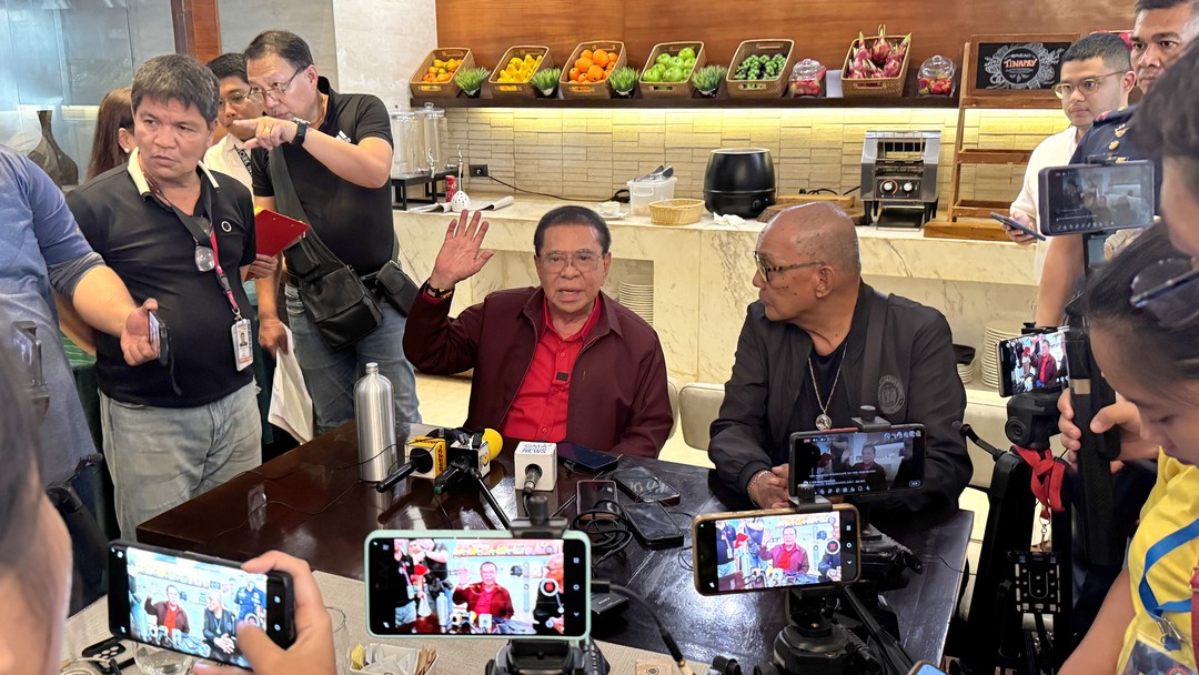 Chavit Singson press conference in Iloilo City